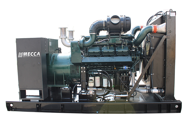 500kw-800KW 3 Phase Doosan Diesel Generator Low Noise Level