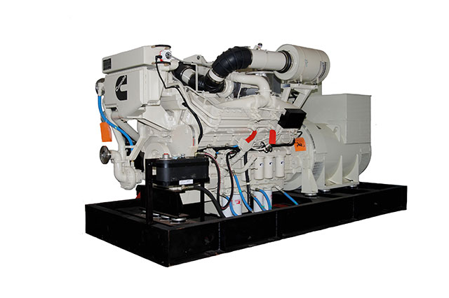 447KW Cummins KTA19-M3 Marine Engine Diesel Generator CCS/IMO